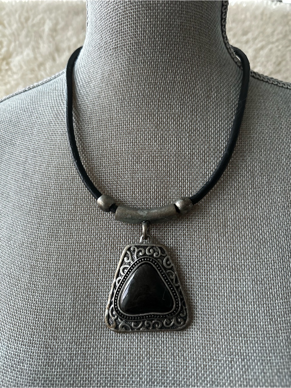 Vintage Artisan Silver-Tone and Black Stone Pendant Necklace